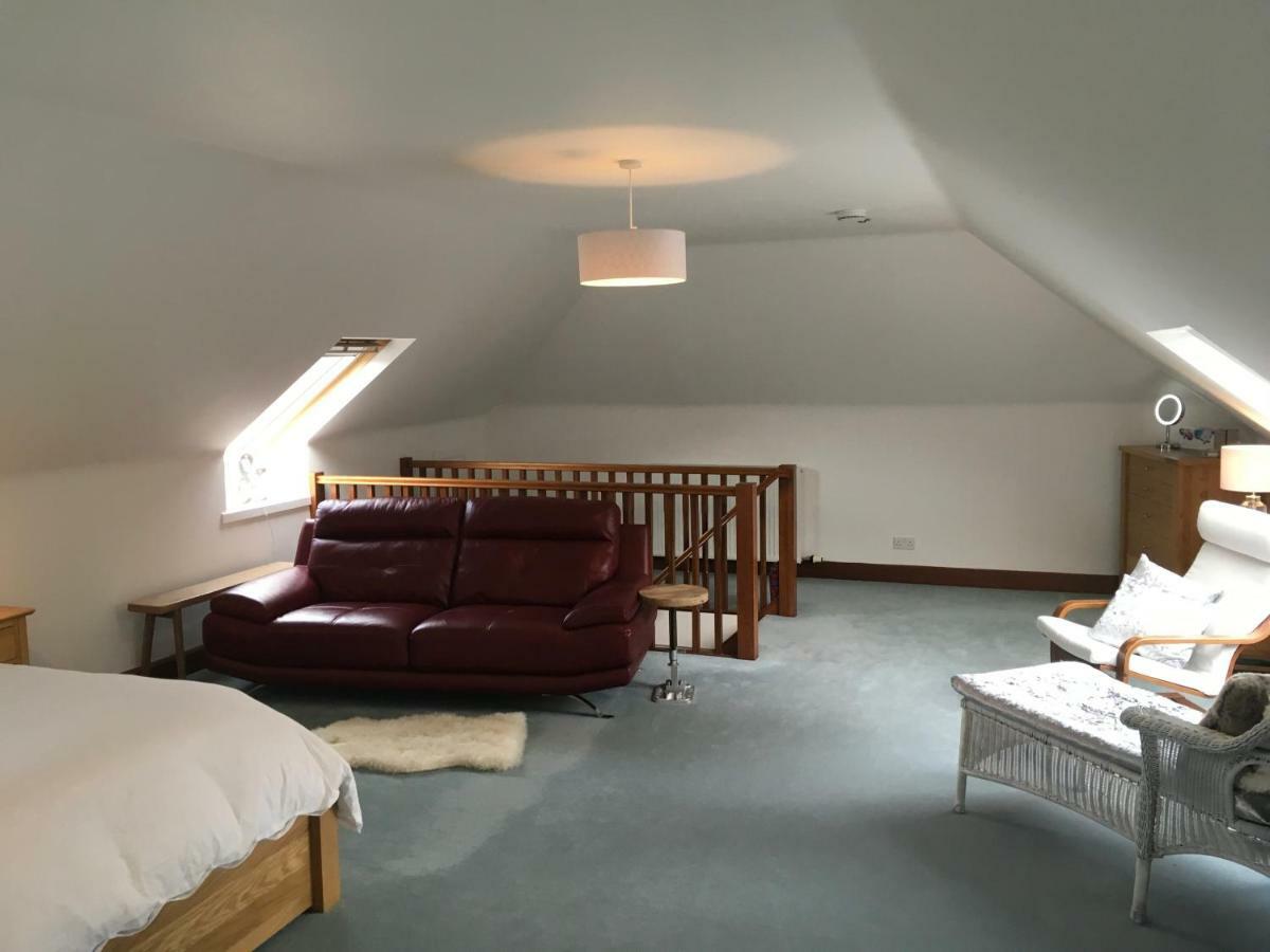 The Suite At Scarbuie Ballater Buitenkant foto